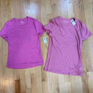 Two Brand new with tags Old Navy snug ribbed tees, size M